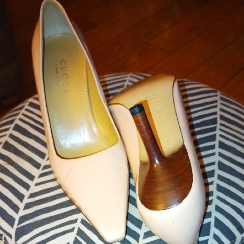 Gucci Women's Beige Heels
